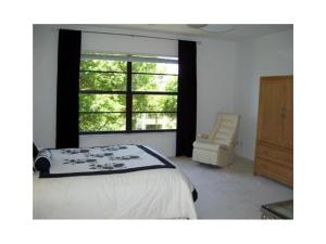 OCEAN PARKS CONDO - Residential Lease