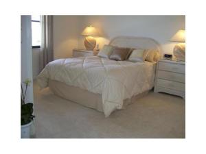 OCEAN PARKS CONDO - Residential Lease