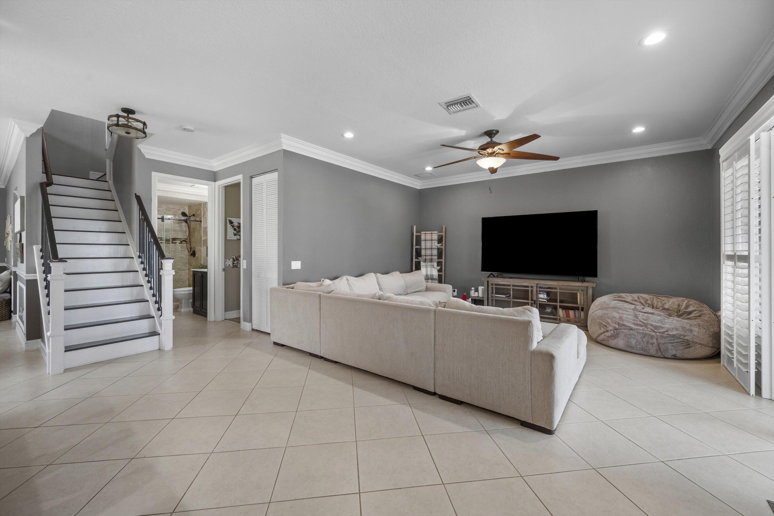 CANYON SPRINGS - Residential