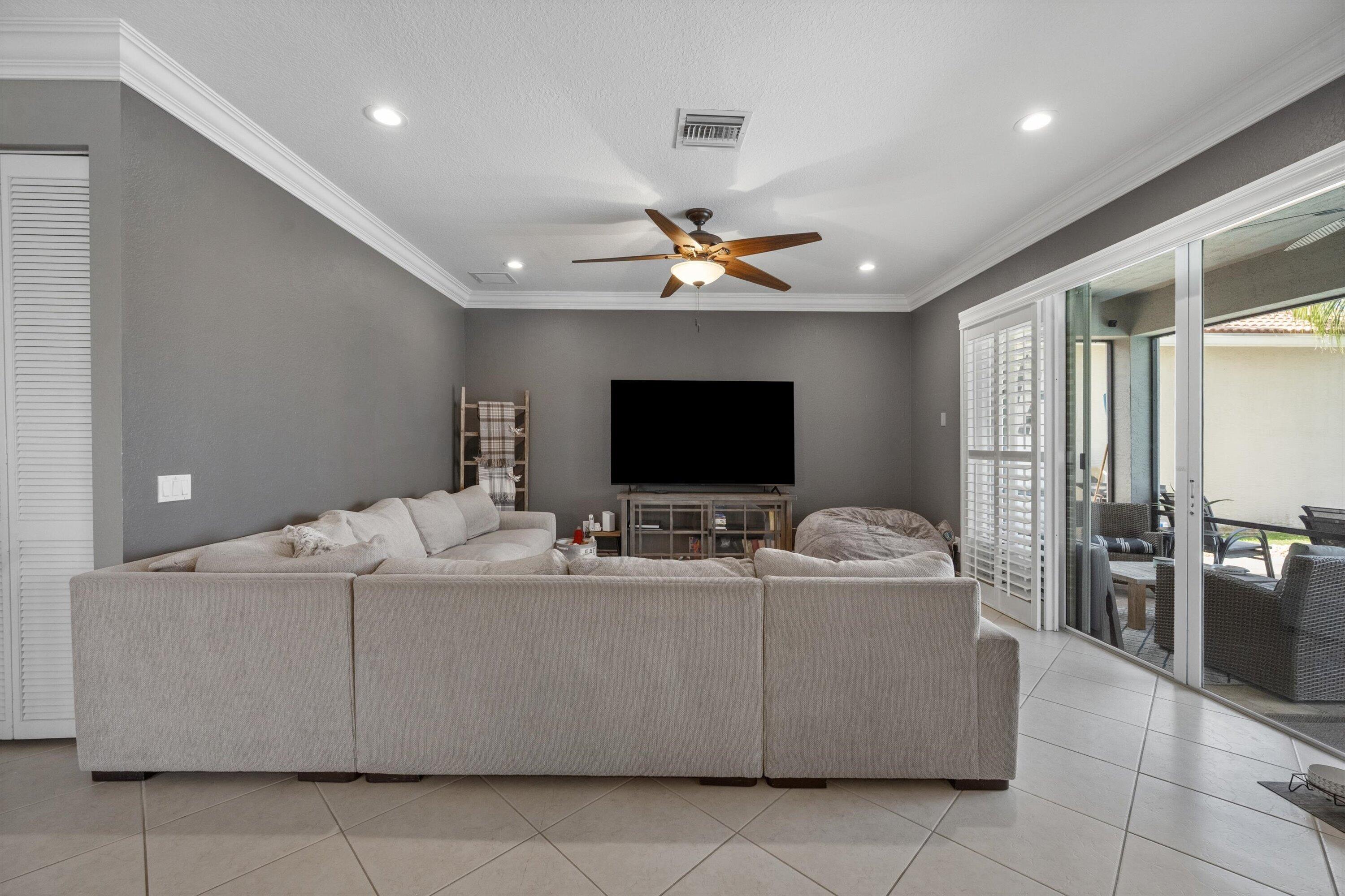 CANYON SPRINGS - Residential