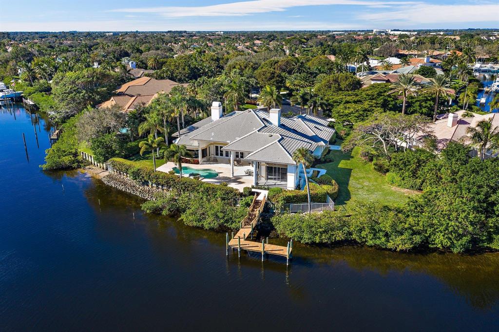 JONATHANS ISLAND AT JONAT - Residential