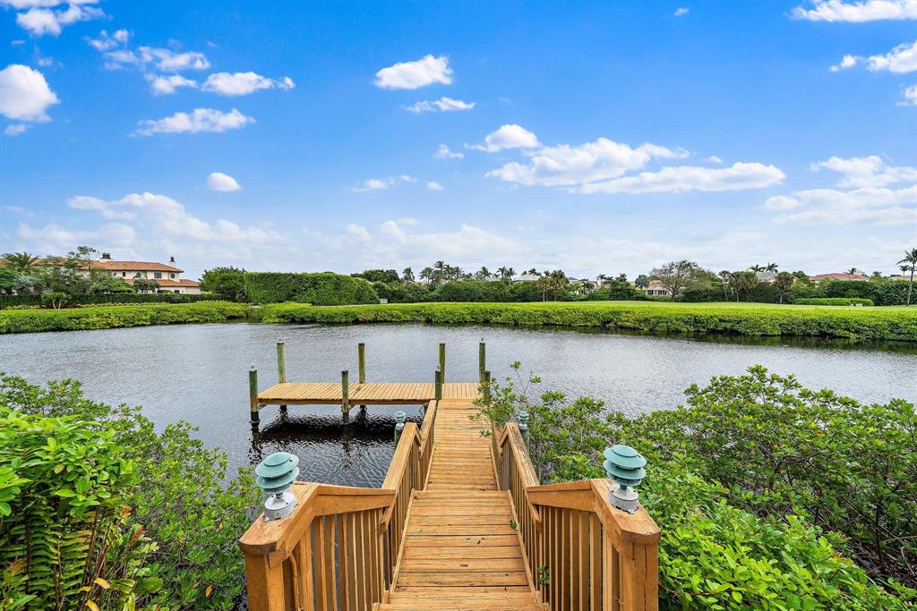 JONATHANS ISLAND AT JONAT - Residential