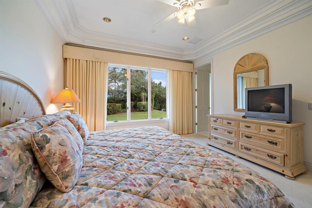 JONATHANS ISLAND AT JONAT - Residential