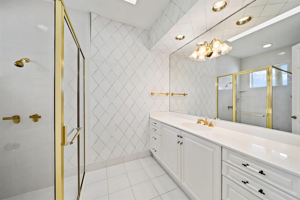 JONATHANS ISLAND AT JONAT - Residential