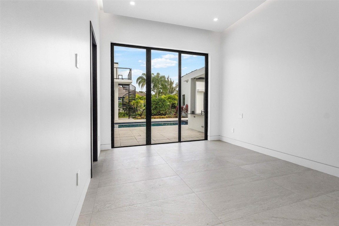 PINE TREE ESTATES - Residential