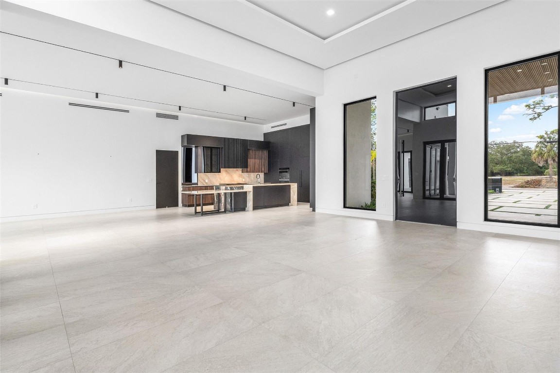 PINE TREE ESTATES - Residential