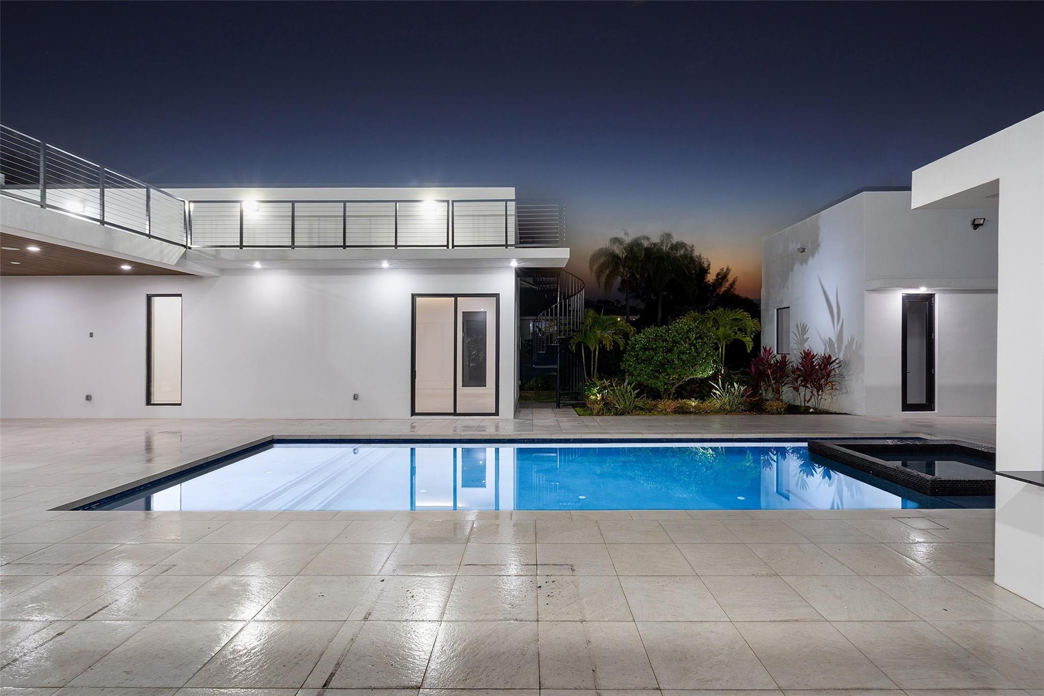 PINE TREE ESTATES - Residential