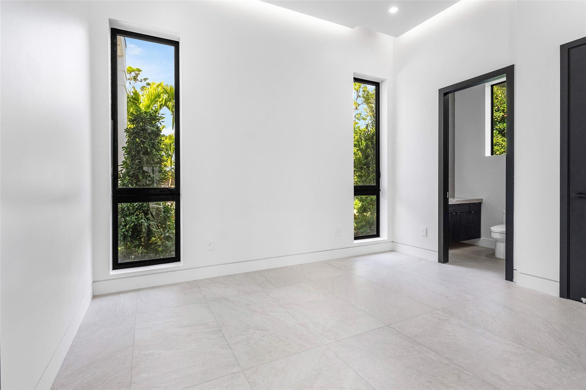 PINE TREE ESTATES - Residential