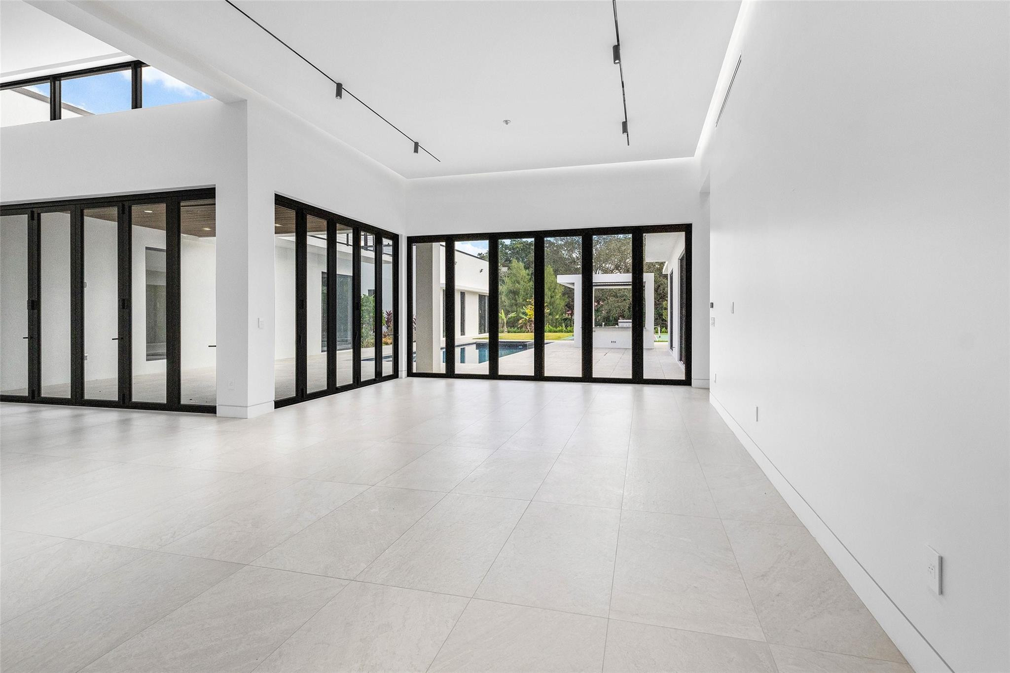 PINE TREE ESTATES - Residential