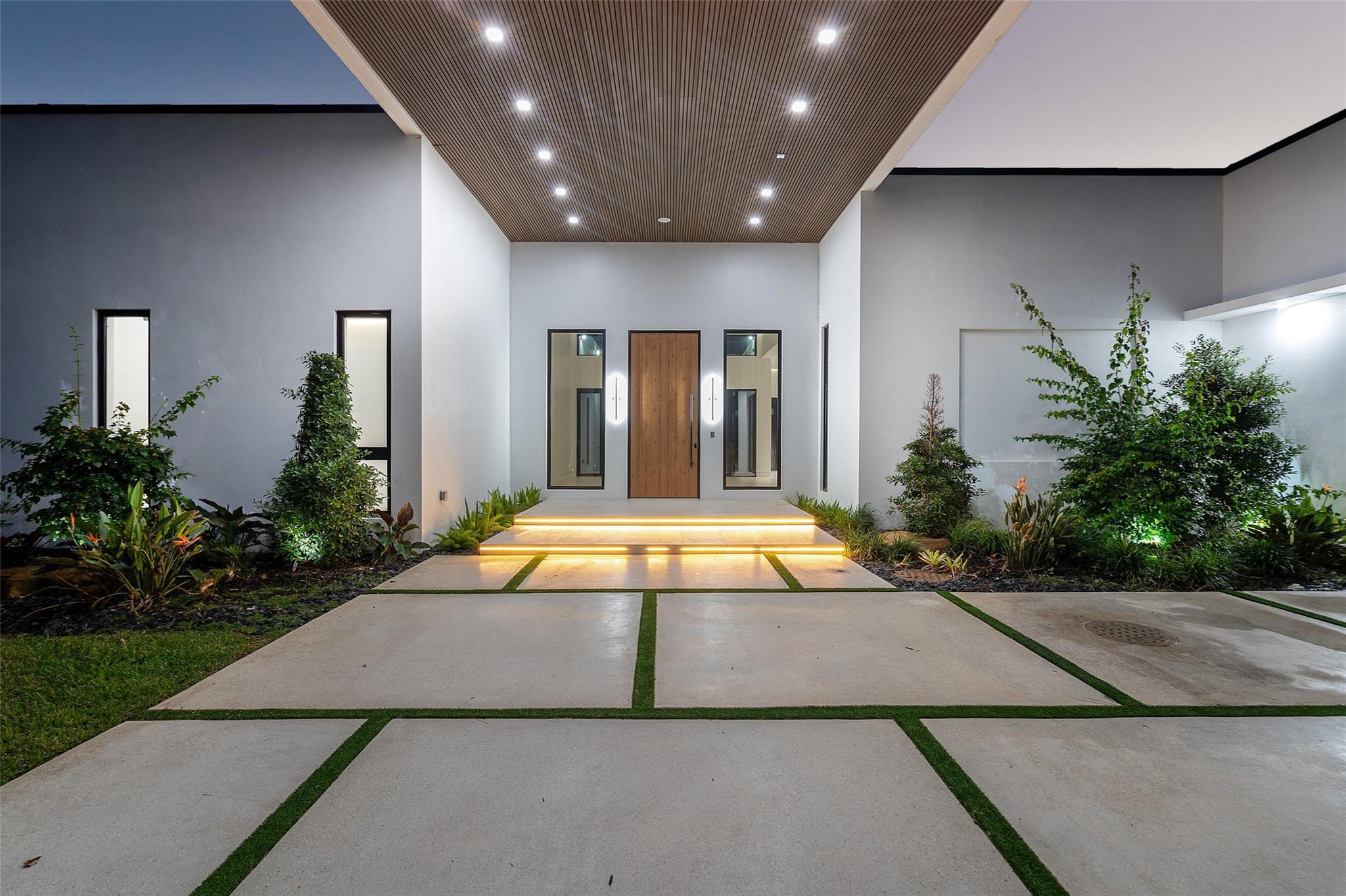 PINE TREE ESTATES - Residential