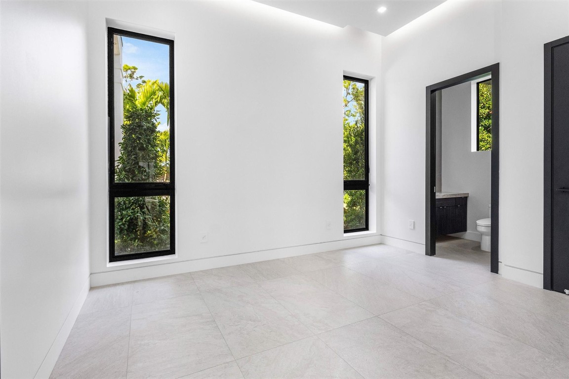 PINE TREE ESTATES - Residential