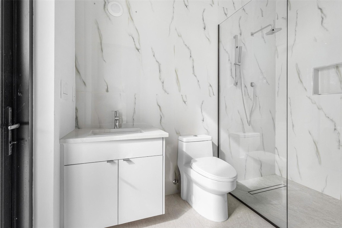 PINE TREE ESTATES - Residential