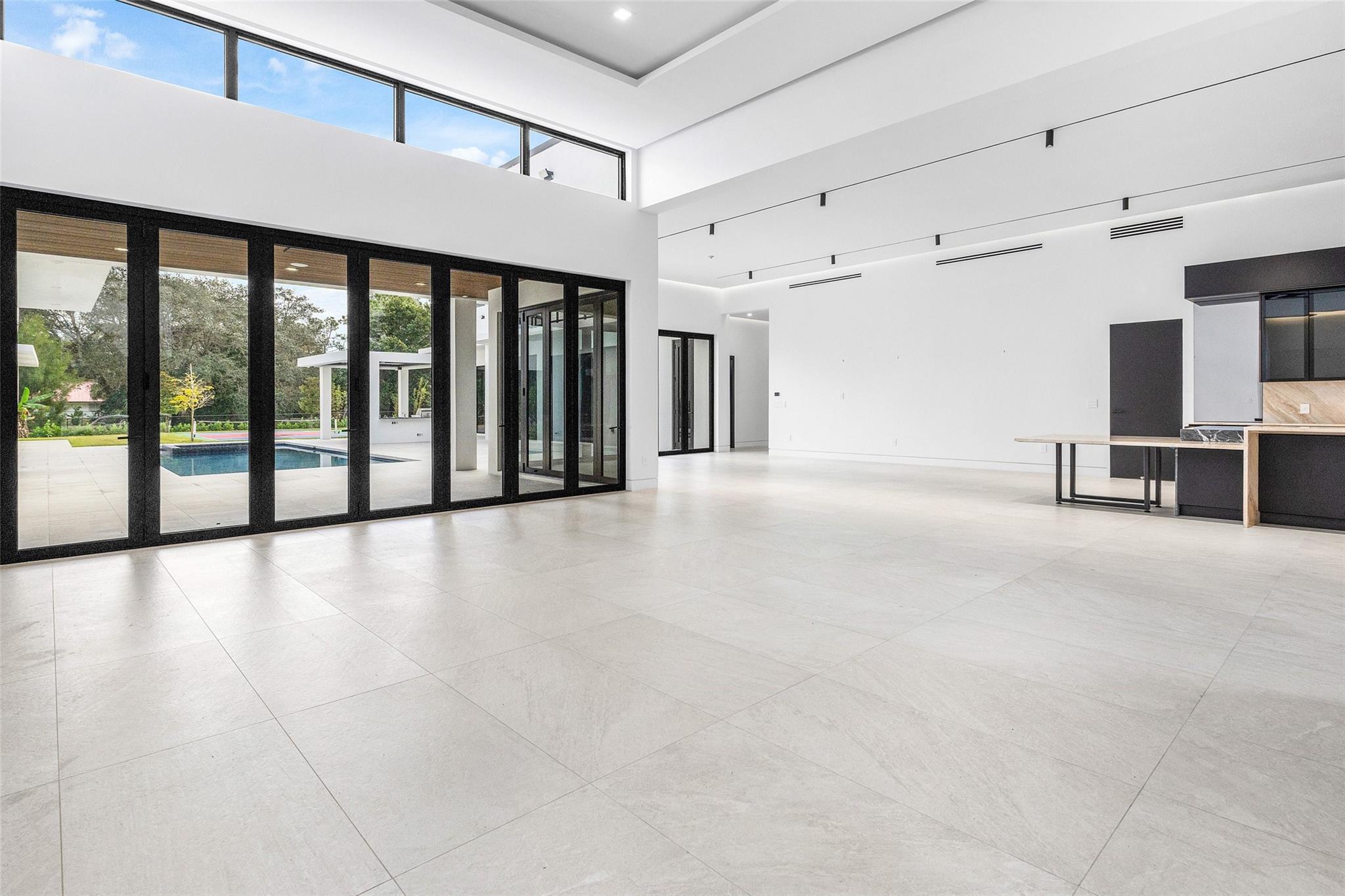 PINE TREE ESTATES - Residential