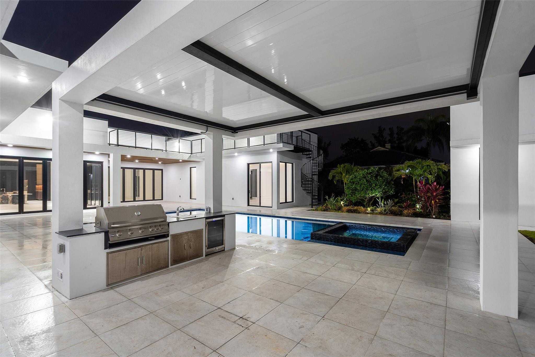 PINE TREE ESTATES - Residential