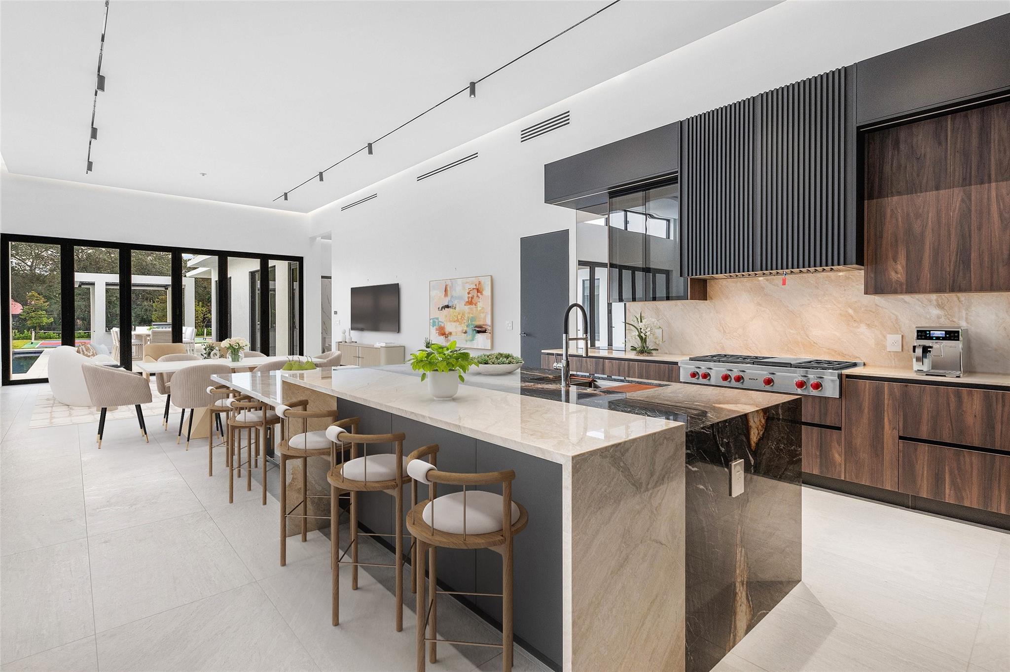 PINE TREE ESTATES - Residential