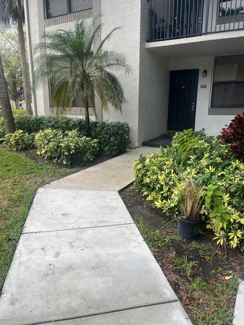 1252 S Military Trl 1411 Deerfield Beach FL 33442