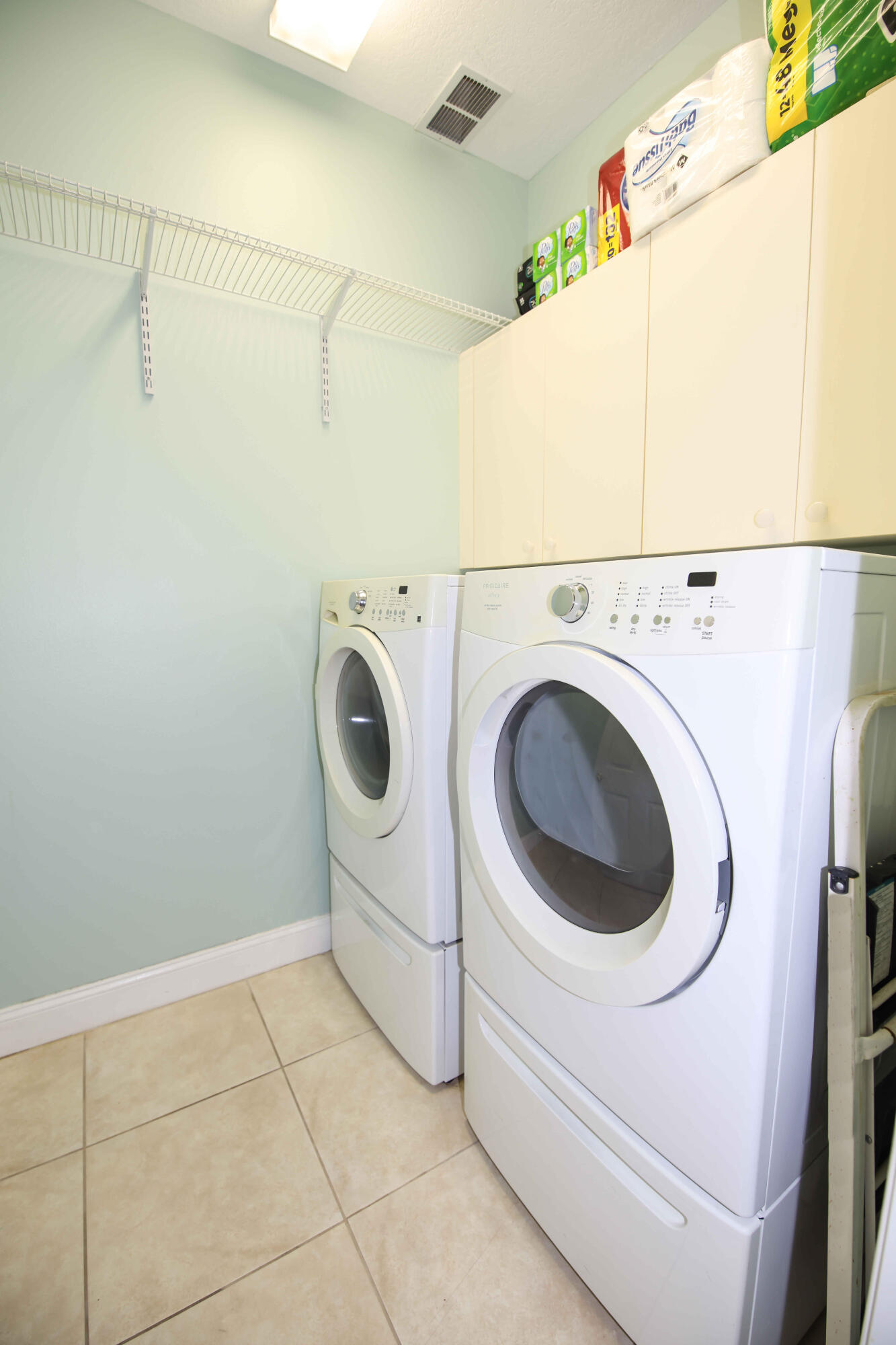 CASCADES AT ST LUCIE WEST - Residential