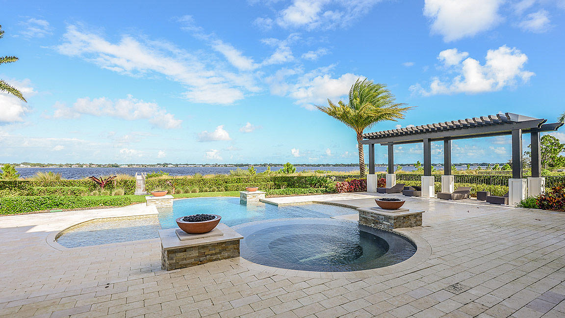 RIVERBEND - Residential