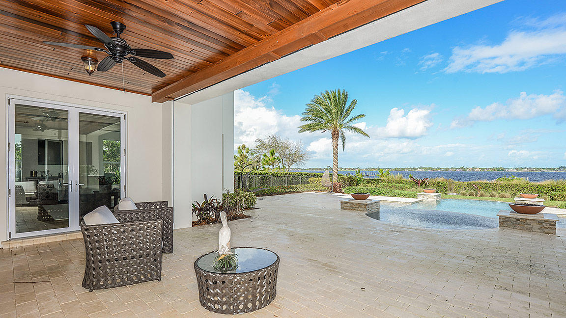 RIVERBEND - Residential