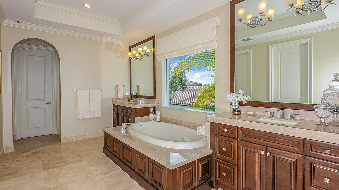 RIVERBEND - Residential