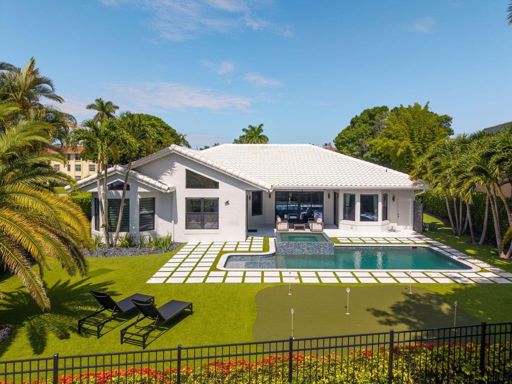 Photo of 10720 Avenue Of The Avenue, Palm Beach Gardens, FL 33418 (MLS # B26041460)