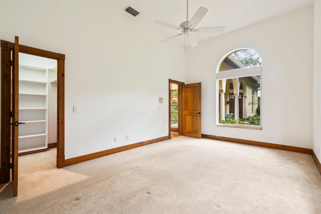 BAHIA SOUND - Residential