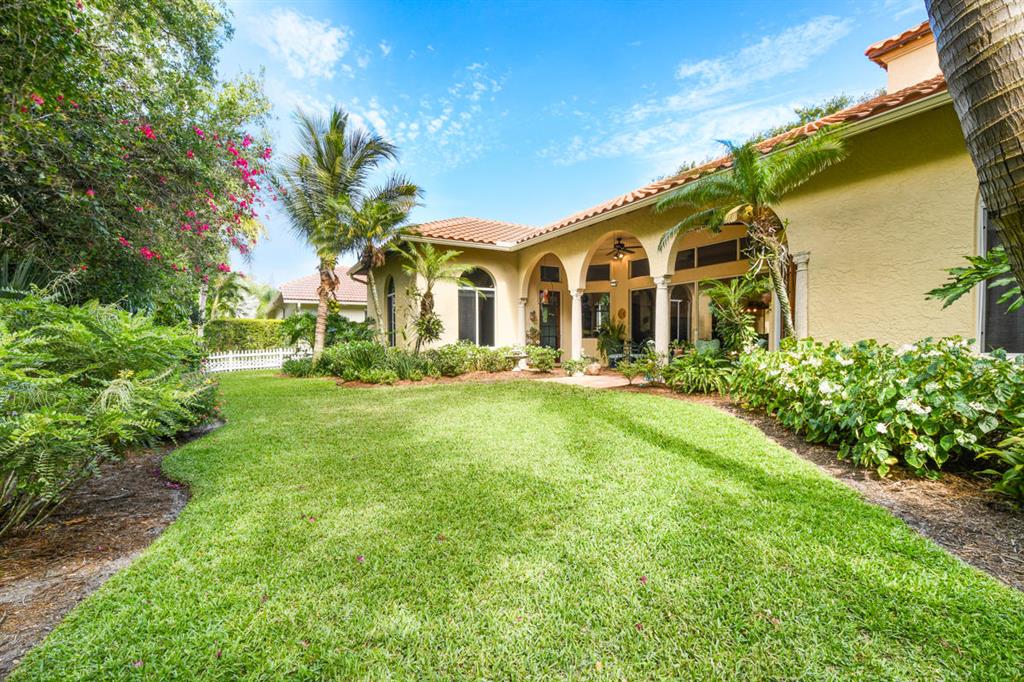 BAHIA SOUND - Residential