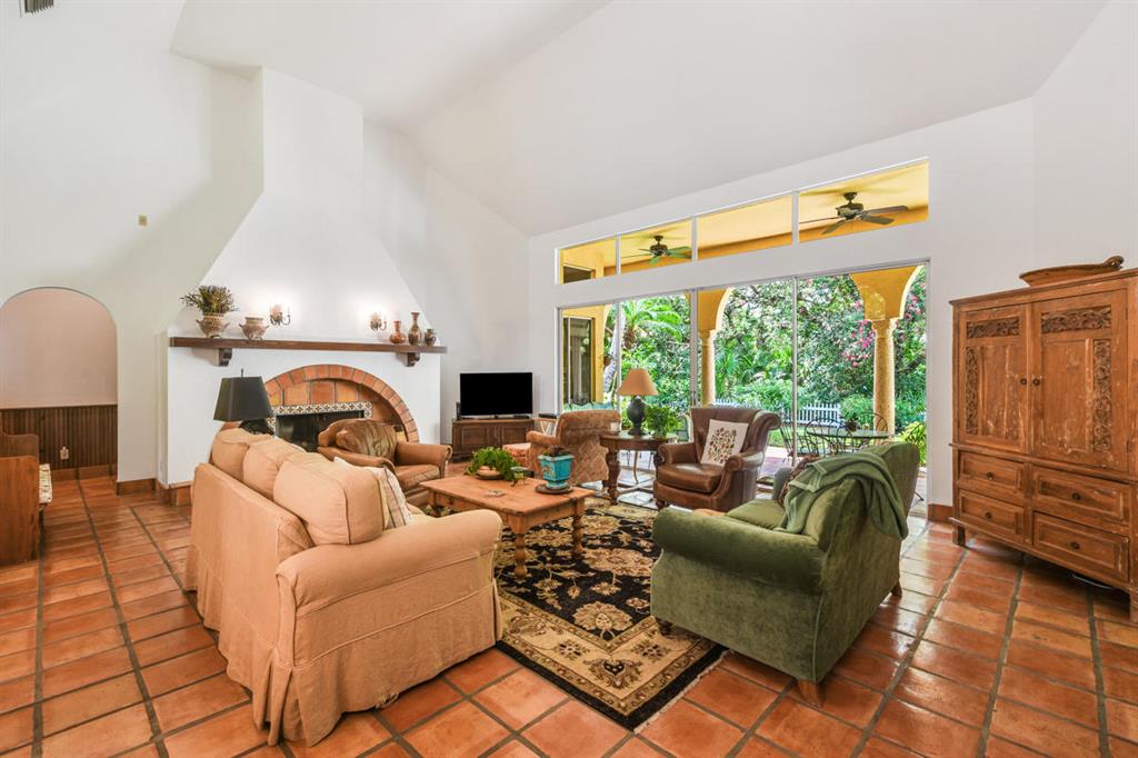 BAHIA SOUND - Residential