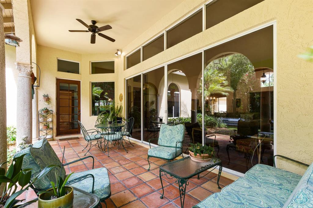 BAHIA SOUND - Residential