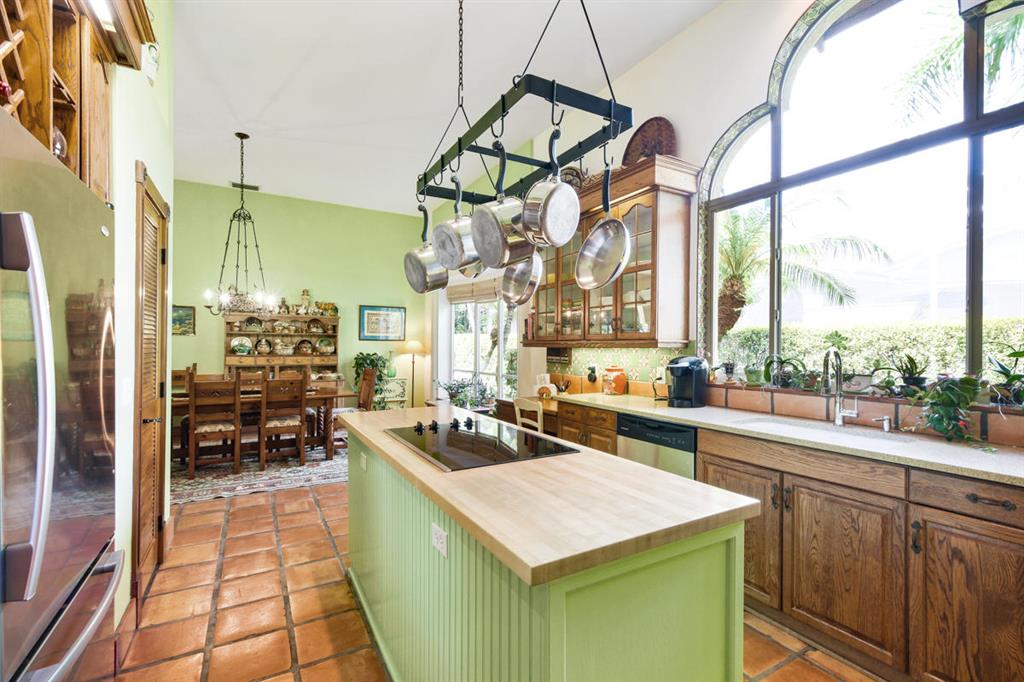 BAHIA SOUND - Residential