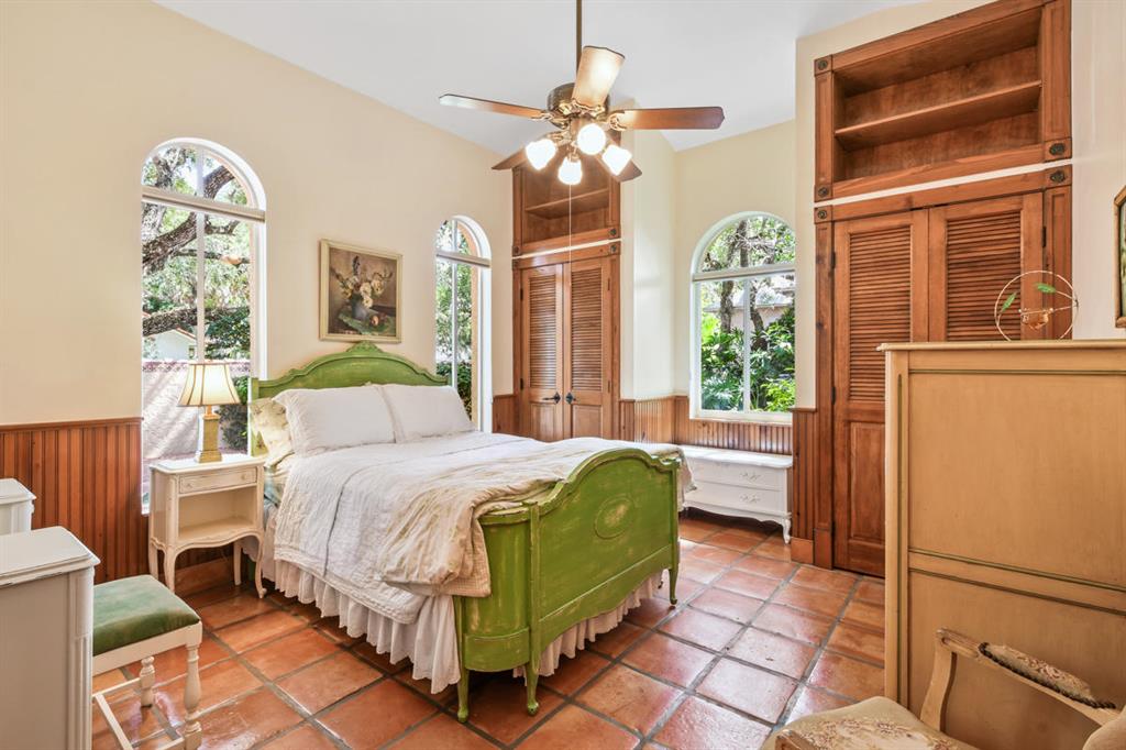 BAHIA SOUND - Residential