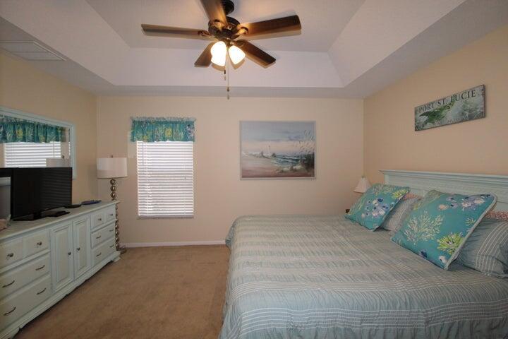 INDIAN RIVER ESTATES UNIT - Residential Lease