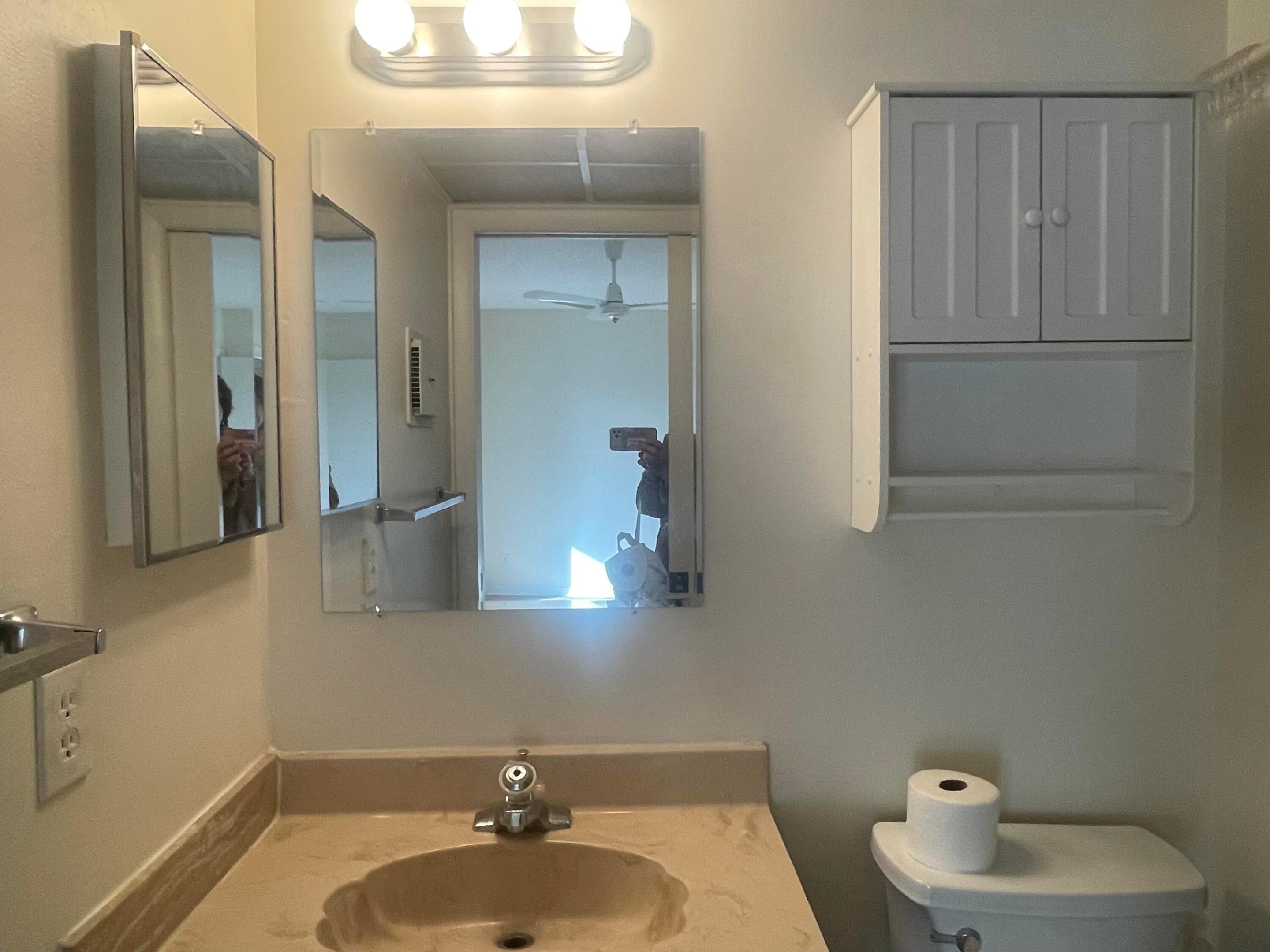 KINGS POINT CAPRI CONDOS - Residential Lease