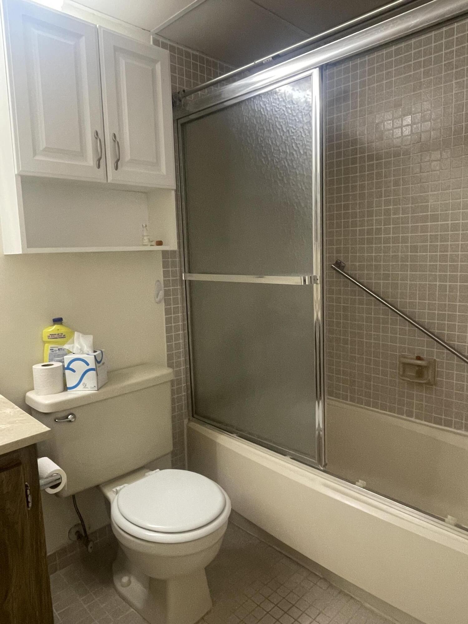 KINGS POINT CAPRI CONDOS - Residential Lease