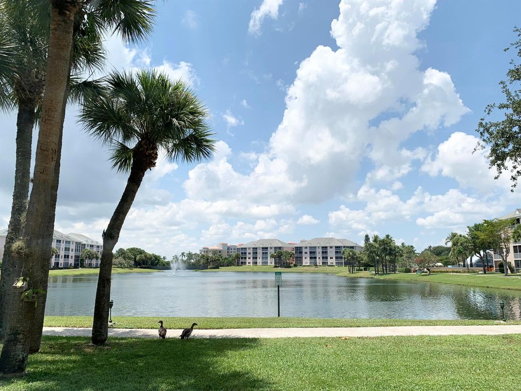 Photo of 353 S Us Highway 1 #B103, Jupiter, FL 33477 (MLS # R11089122)