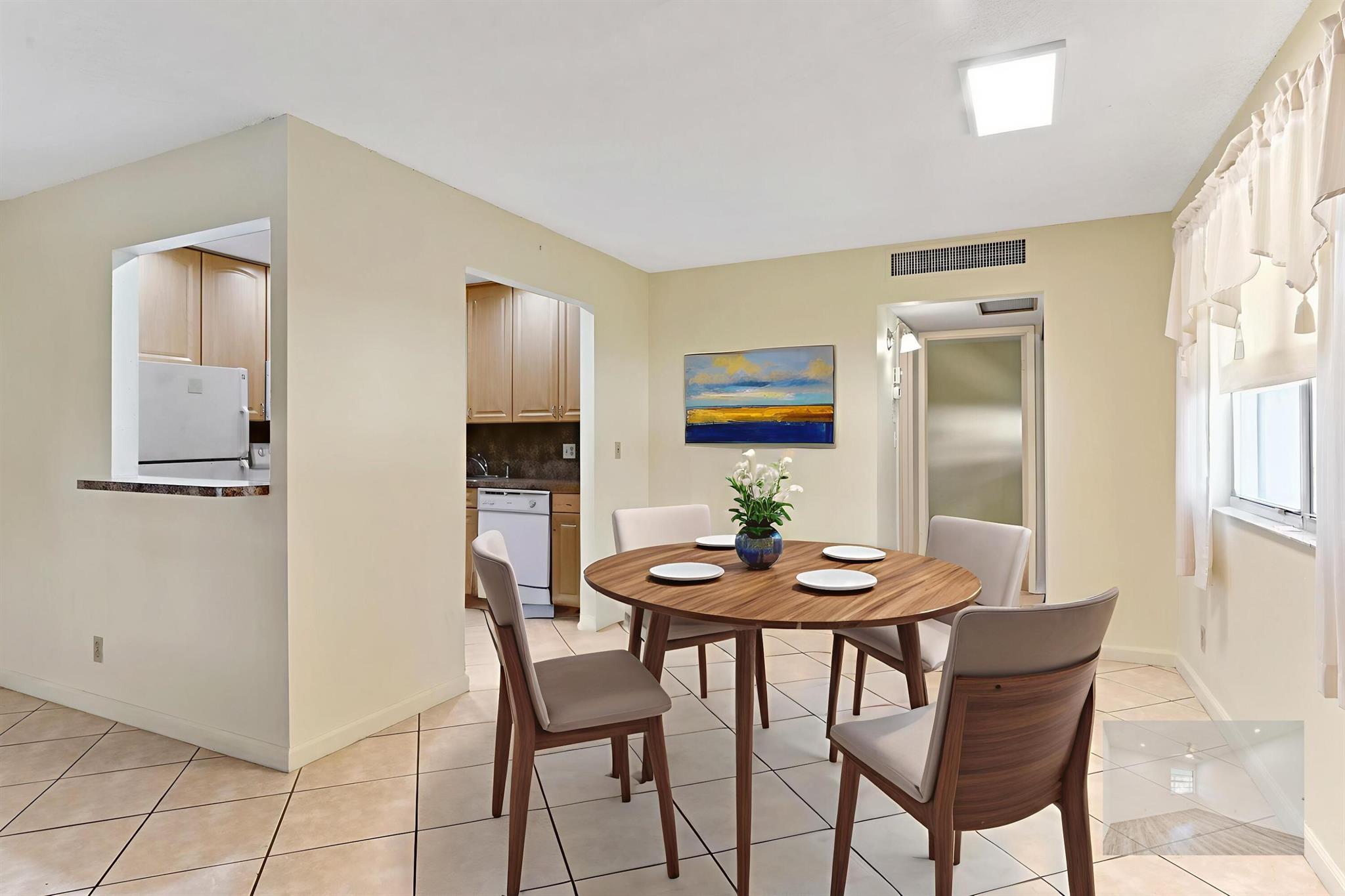 View photos, virtual tours, details... 206 Valencia I