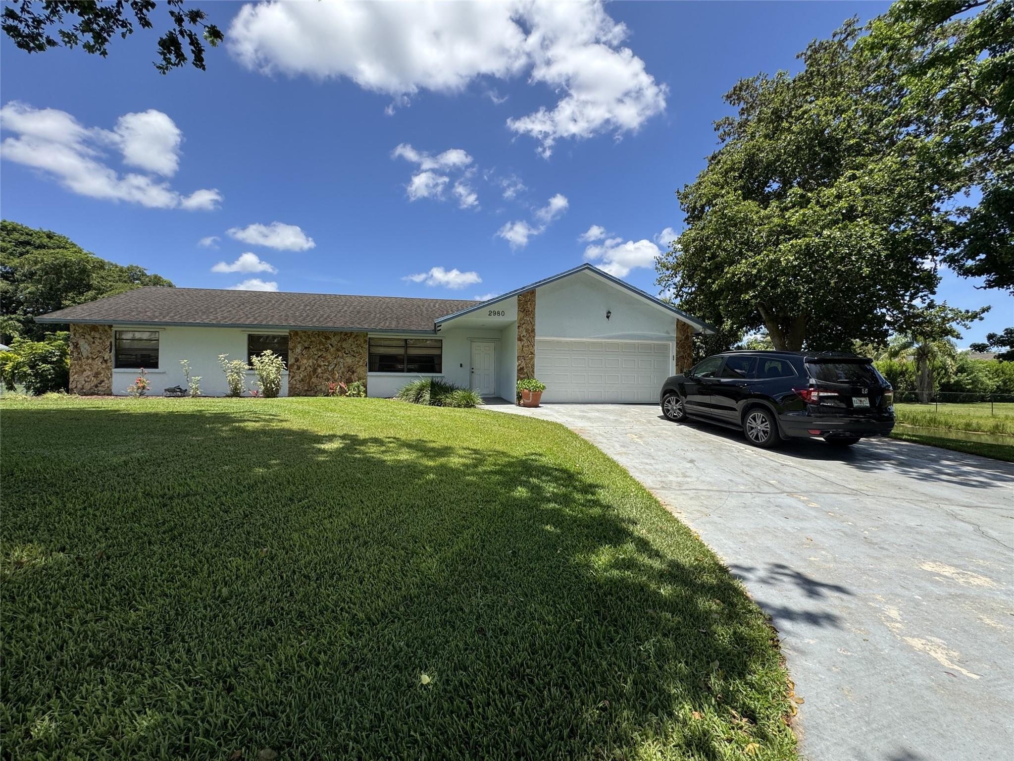 D & M ACRES/FLA FRUITLANDS - Residential