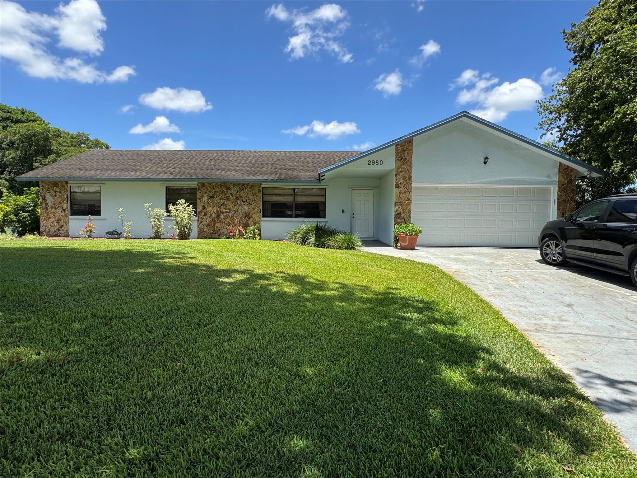 D & M ACRES/FLA FRUITLANDS - Residential