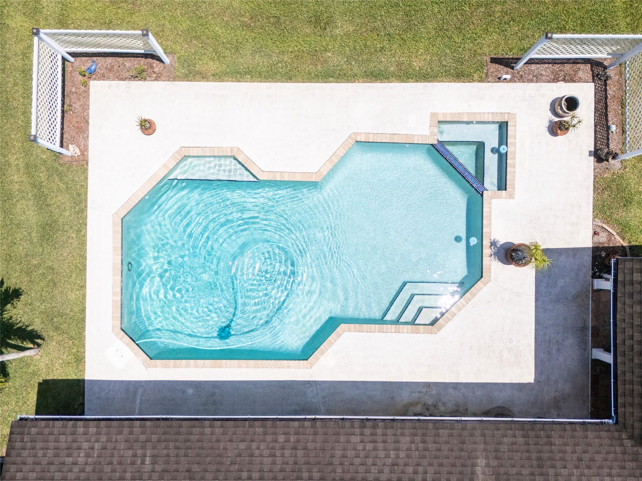 D & M ACRES/FLA FRUITLANDS - Residential