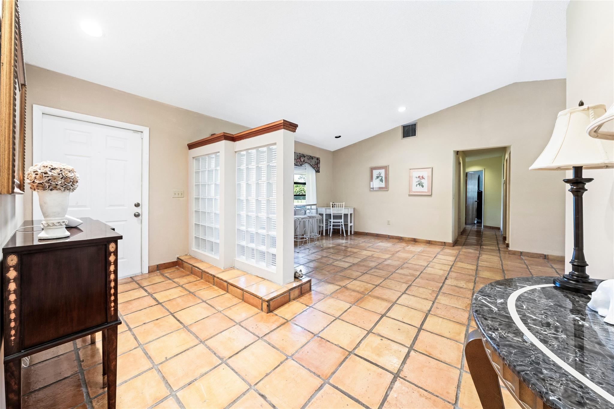 D & M ACRES/FLA FRUITLANDS - Residential