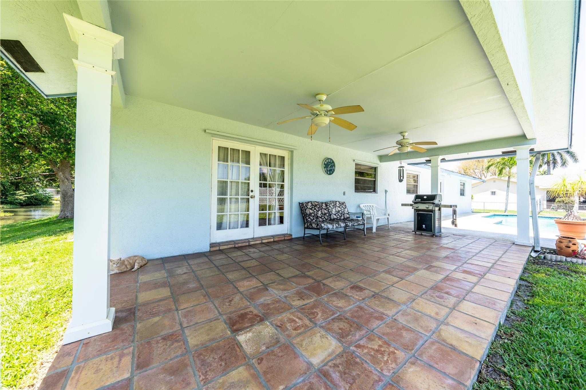 D & M ACRES/FLA FRUITLANDS - Residential