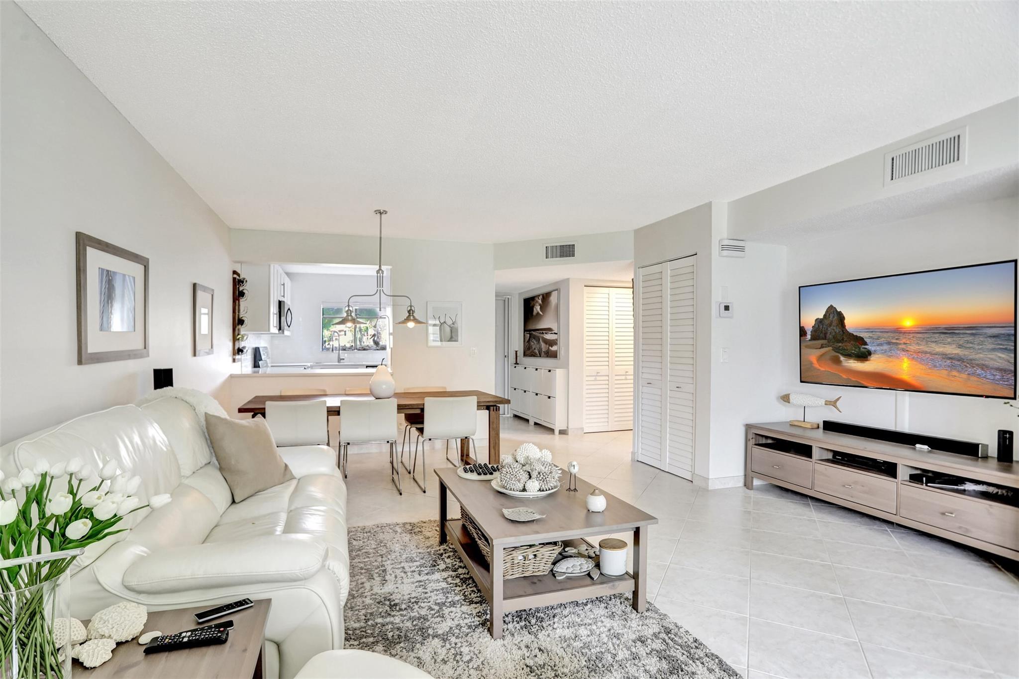 INDEPEDENCE BAY - Residential