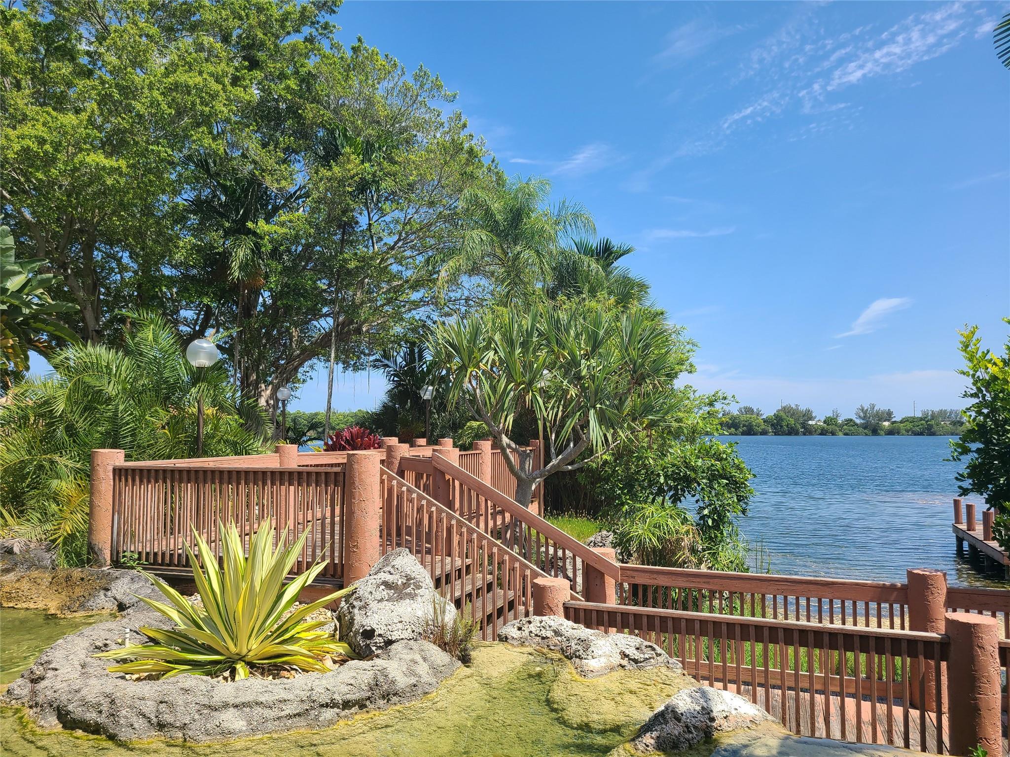INDEPEDENCE BAY - Residential
