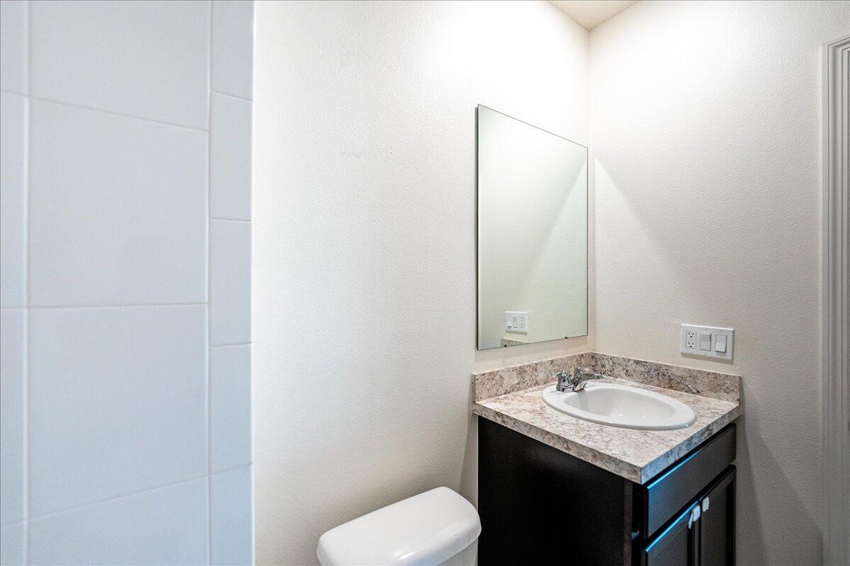 TRADITION PLAT NO 20 - TH - Residential Lease