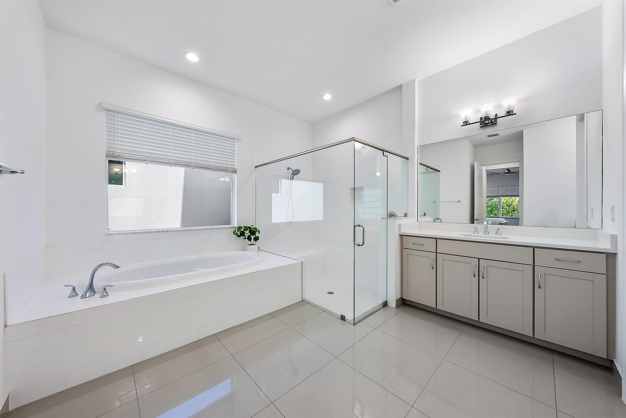 ANDALUCIA PUD PLAT - Residential Lease