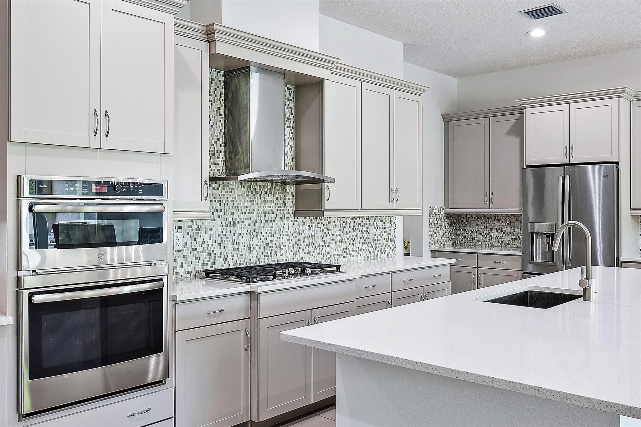 ANDALUCIA PUD PLAT - Residential Lease