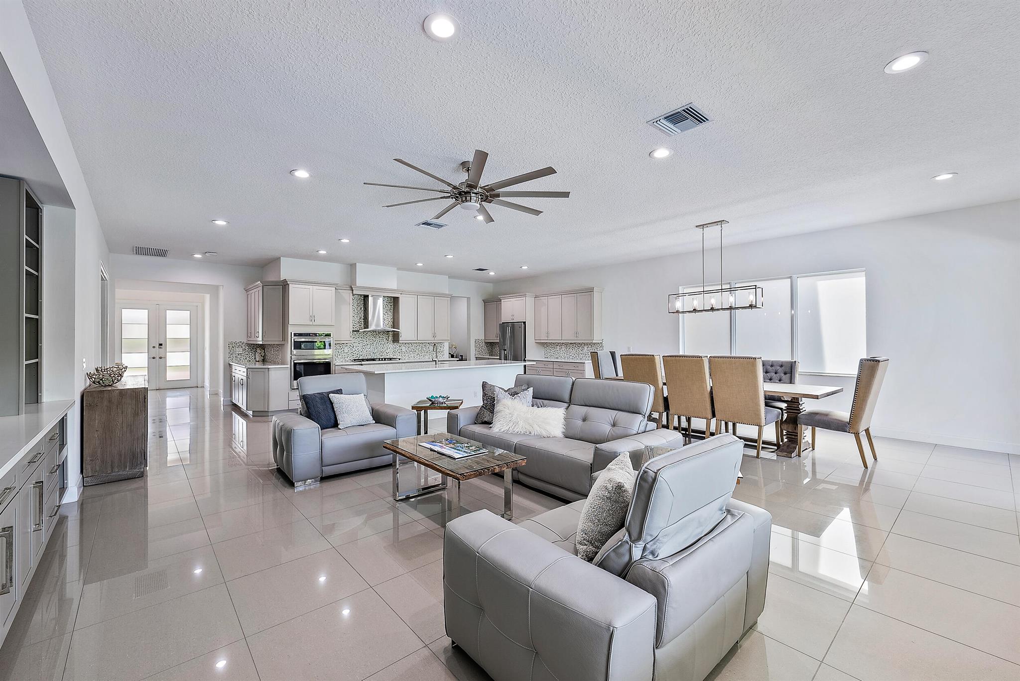 ANDALUCIA PUD PLAT - Residential Lease