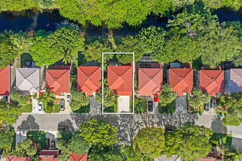 Tiny photo for 483 NW 87th Terrace, Coral Springs, FL 33071 (MLS # B26030733)