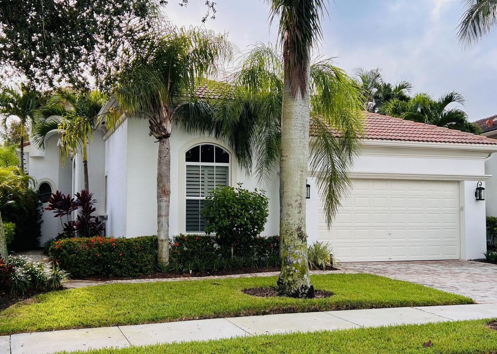 Photo of 124 Andalusia Way, Palm Beach Gardens, FL 33418 (MLS # R10944058)
