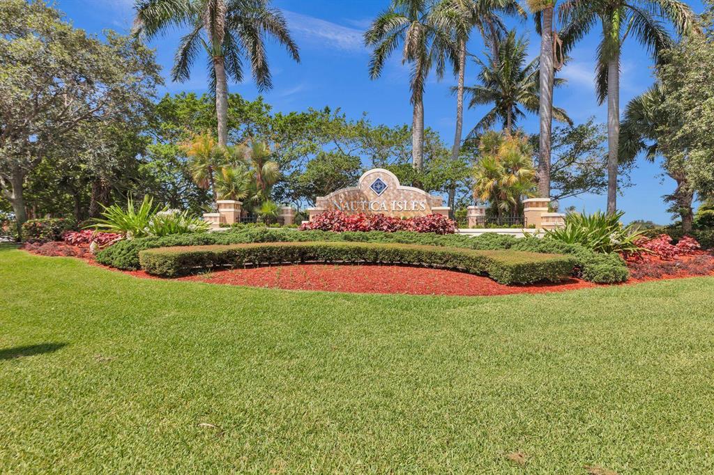 NAUTICA ISLES 3 - Residential